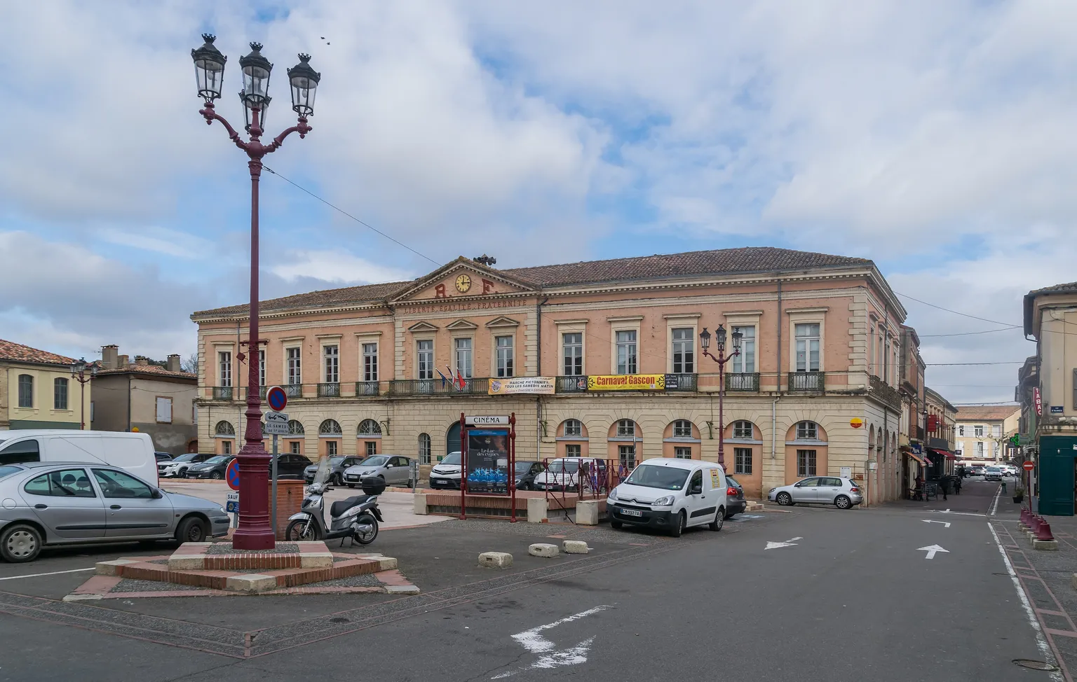 L’hôtel de ville de L’Isle-Jourdain