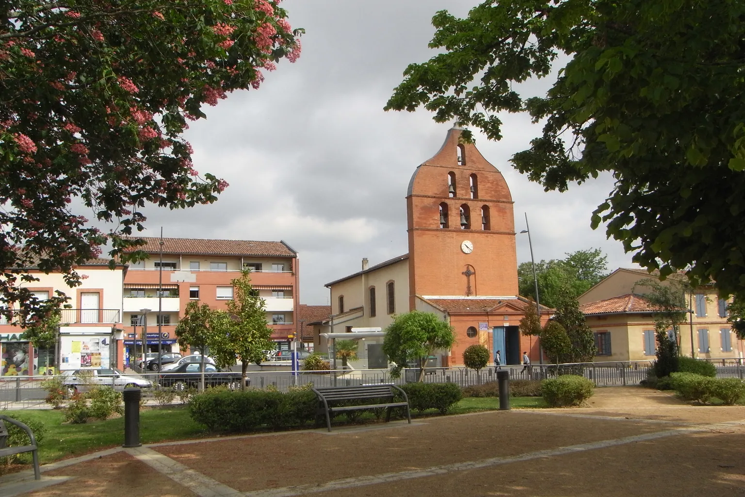 L’église Saint-Pierre de Tournefeuille et son clocher-mur